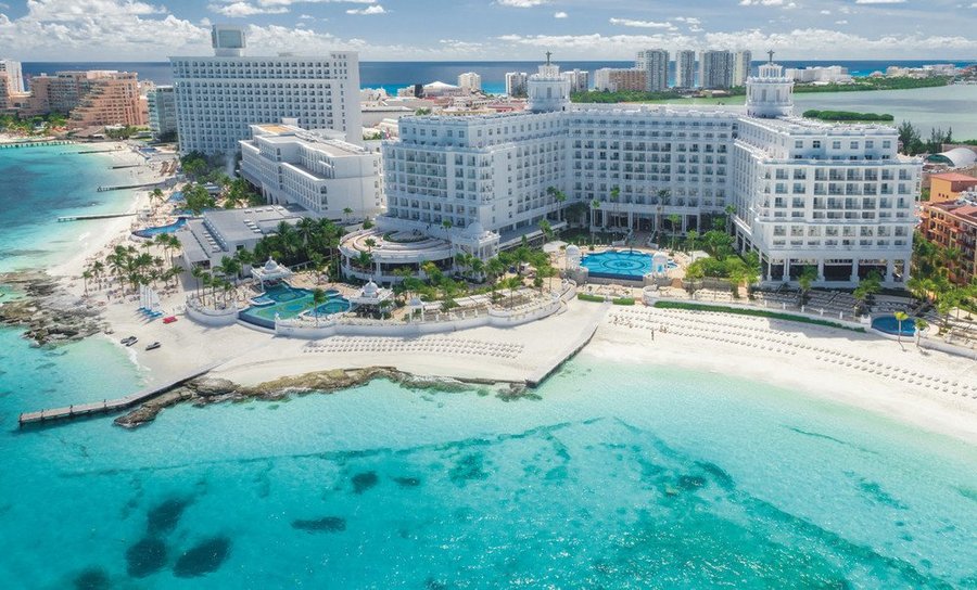 best hotels in cancun for adults