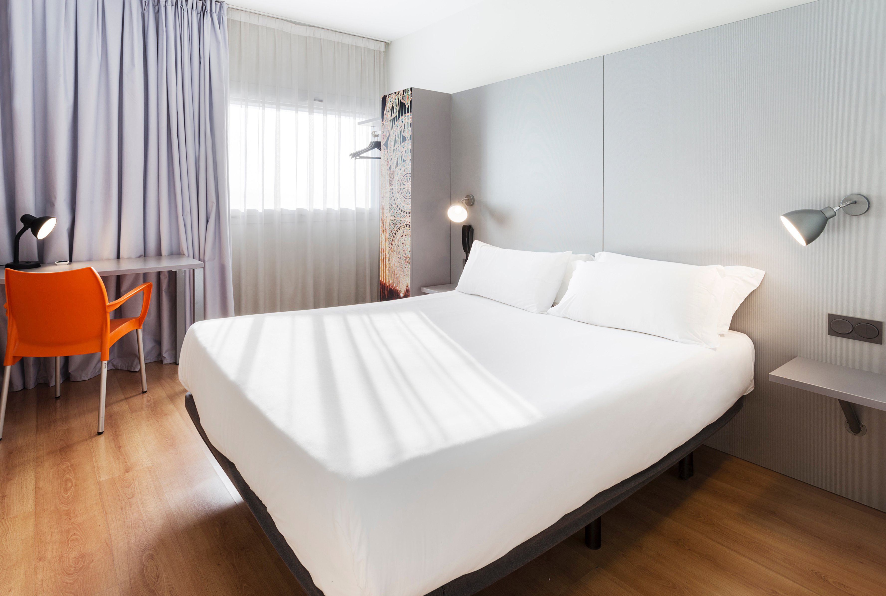 B&B HOTEL VALENCIA AEROPUERTO - Opiniones Y Precios