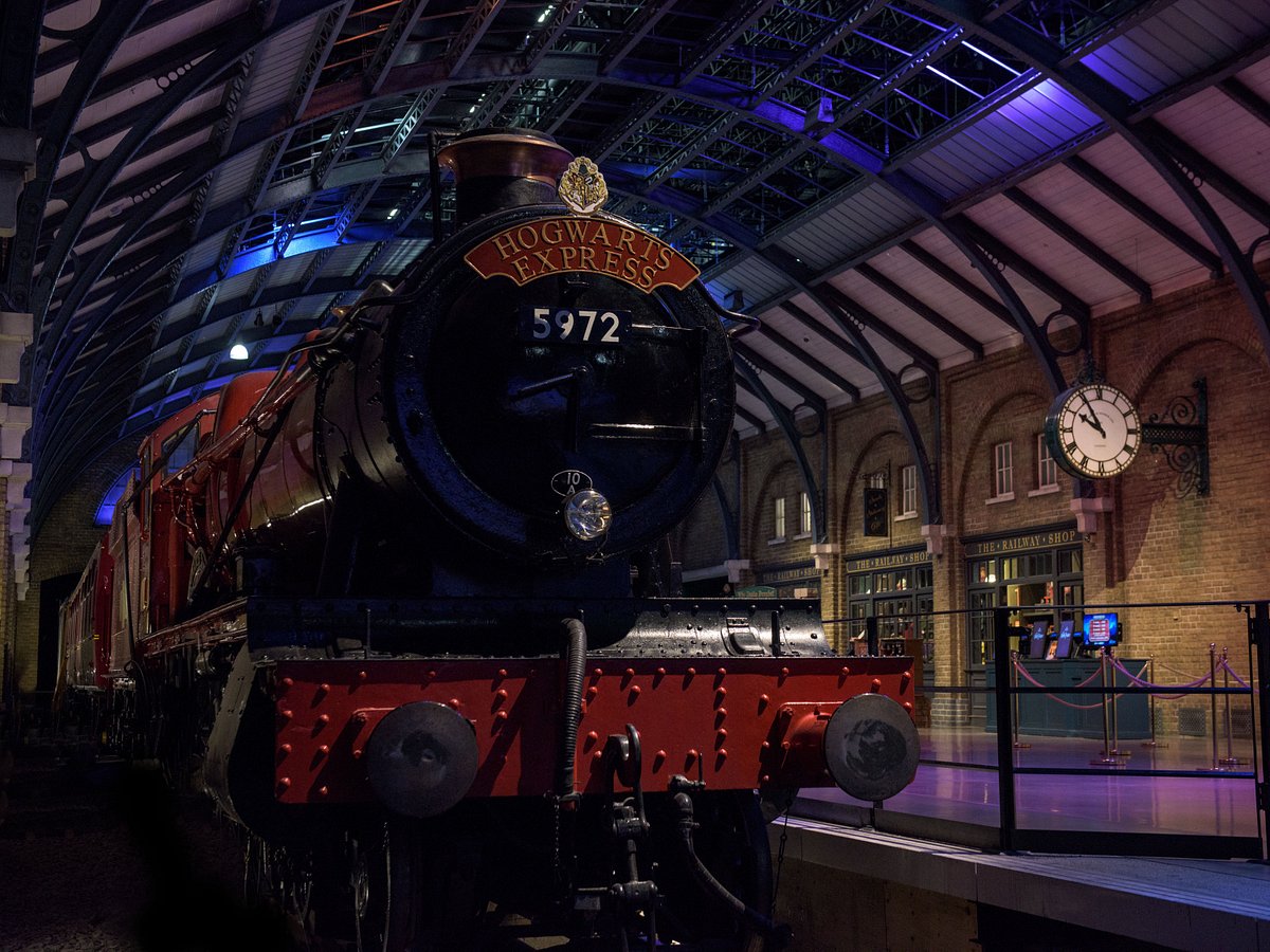 WARNER BROS. STUDIO TOUR LONDON - THE MAKING OF HARRY POTTER (Leavesden) -  All You Need to Know BEFORE You Go