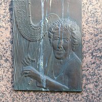 Plaque en bronze