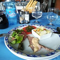 Antipasto misto; ottimo.