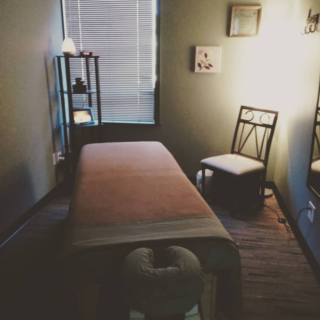 AJ S NATURAL HEALING MASSAGE Colorado Springs Qu SABER Antes De Ir   My Cozy Little Set Up 