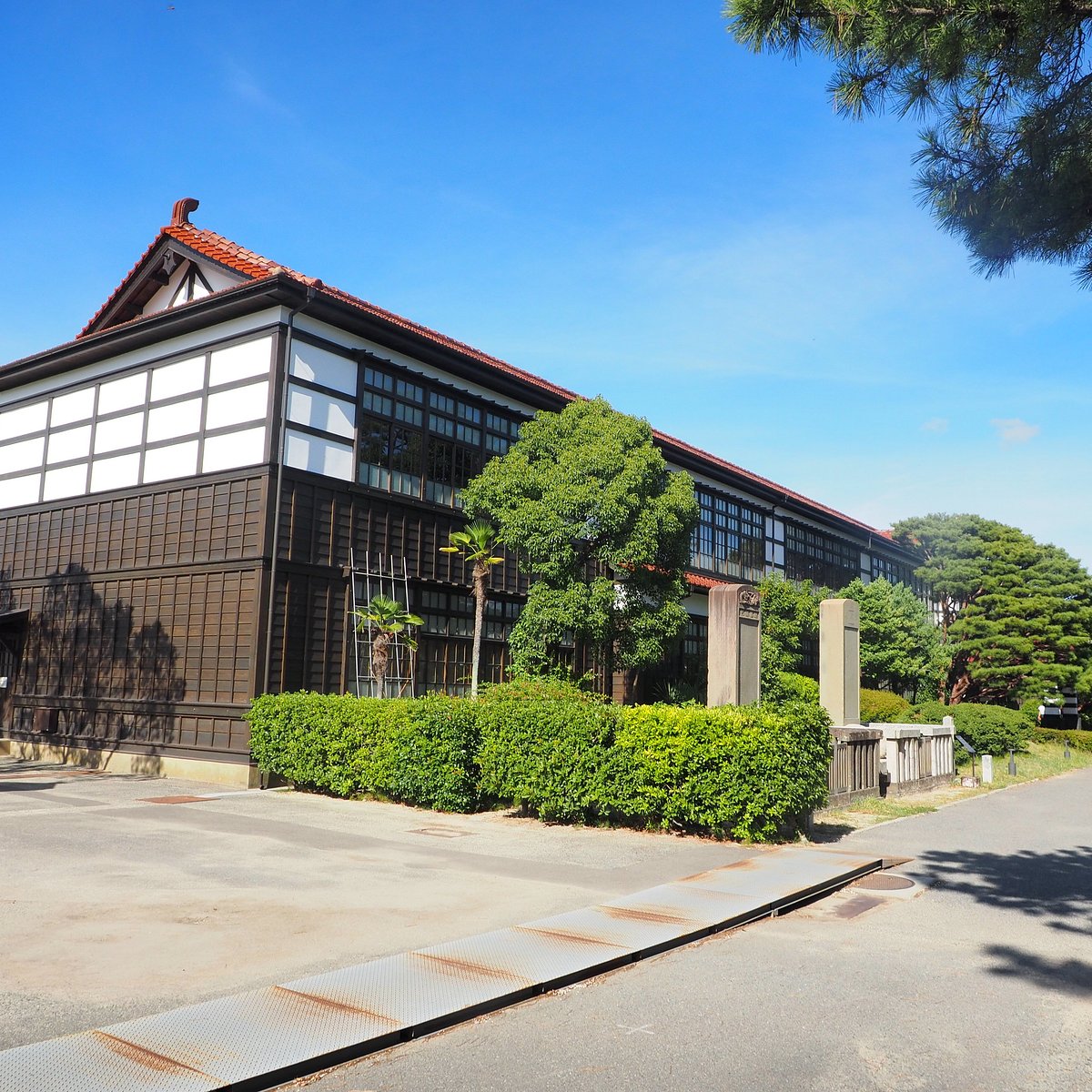 Kanazawa. Дом богача в Японии. Префектура Исикава Япония. Дома в Канадзаве.