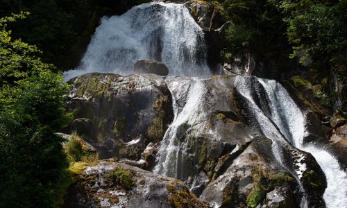 nice waterfall to see on the 1day boat tour