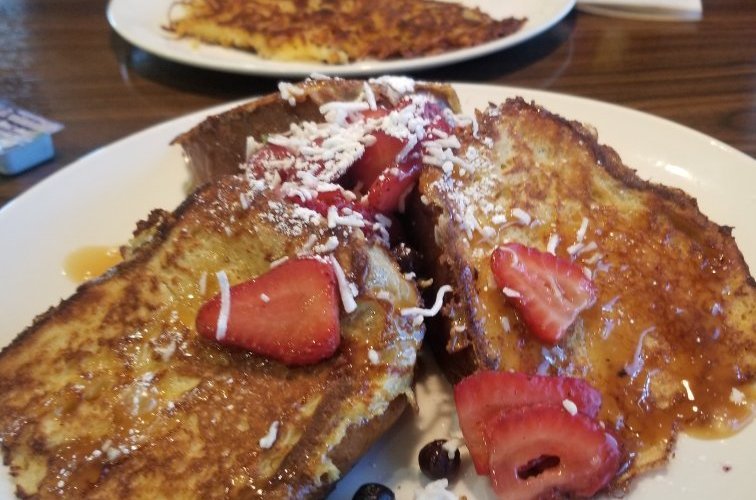 Broken Yolk Cafe