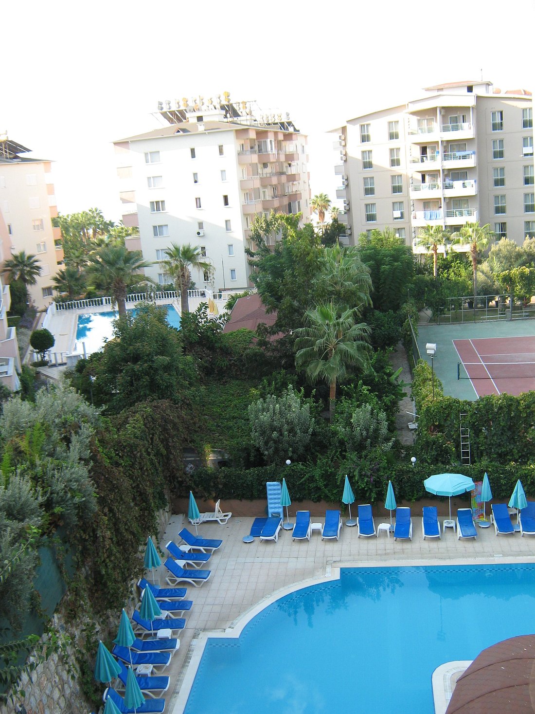 Eva Beach Hotel