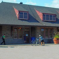 Information touristique dans la Gare St-Jerome