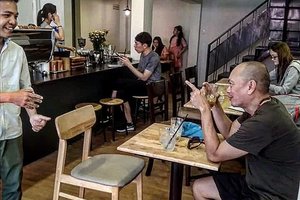 店内