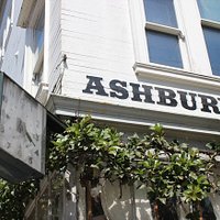 Clock e Ashbury