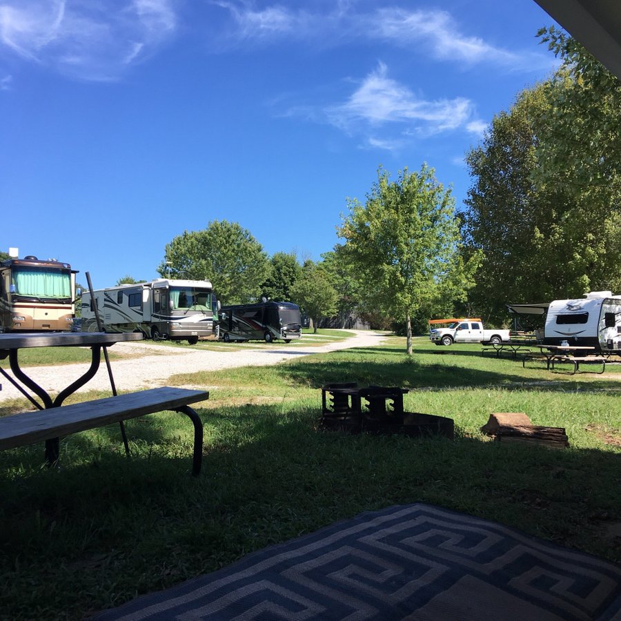 SINGING HILLS CAMPGROUND - Updated 2020 Reviews (Cave City, KY ...