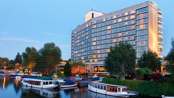 HILTON AMSTERDAM - Hotel Reviews, Photos, Rate Comparison - Tripadvisor