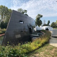 Chateau Les Carmes Haut Brion