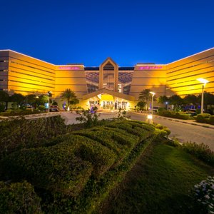 Mercure Grand Hotel at Night