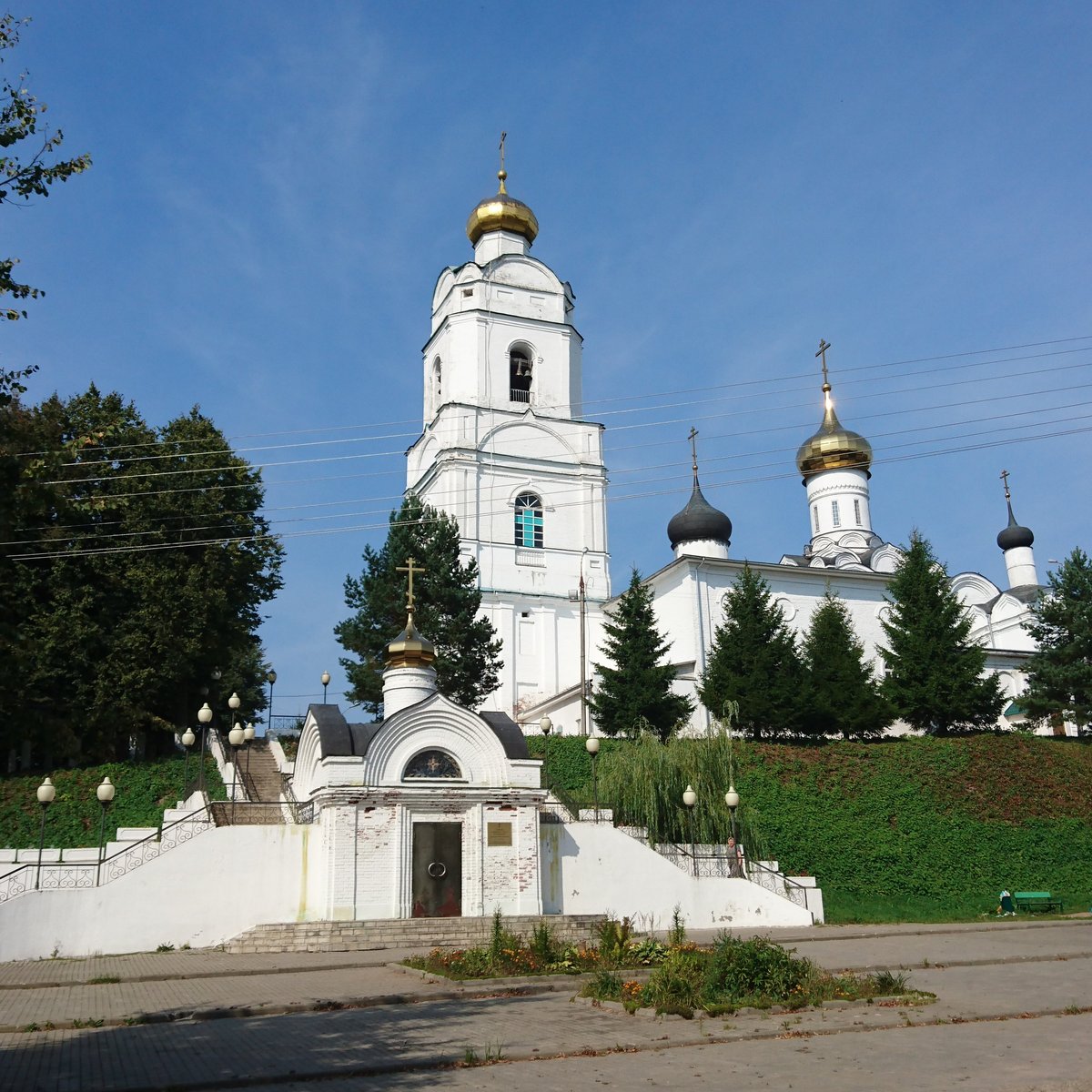 Вязьма 1. Часовня Аркадия Вяземского Вязьма. Ольштын Вязьма. Ольштын Вязьма сейчас. Где можно развлечься в Вязьме.