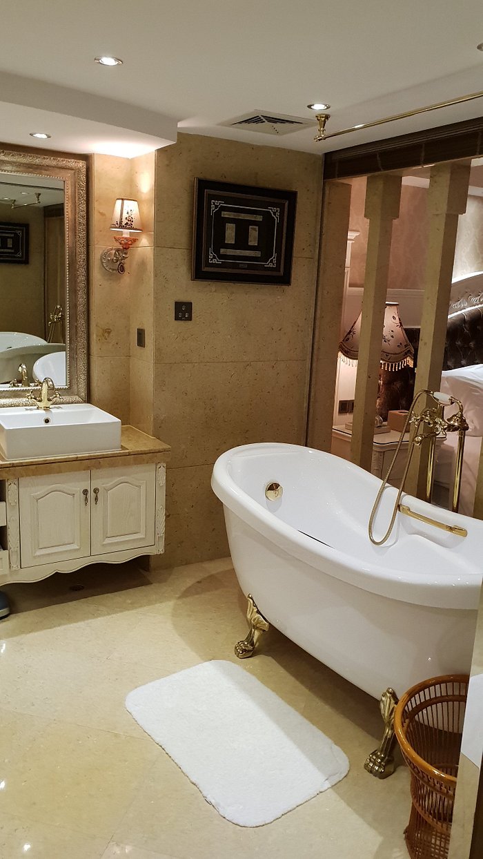 Master Bathroom Layout Ideas, Tips, How Create the Good One - Guilin  Cabinets