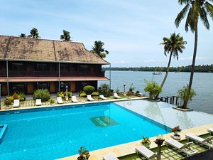 Sea Lagoon Health Resort in Vypin Island, image may contain: Hotel, Resort, Plant, Scenery
