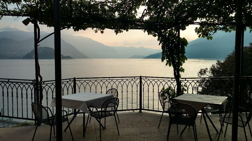 place image