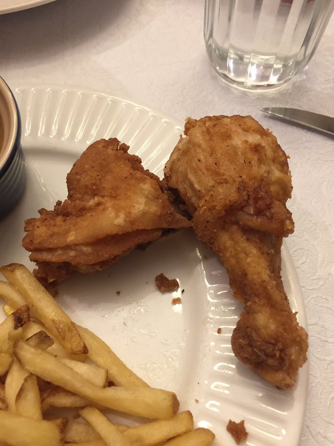 KFC, Montreal - 1595 Boul Cote-Vertu, Saint-Laurent - Restaurant Reviews &  Phone Number - Tripadvisor