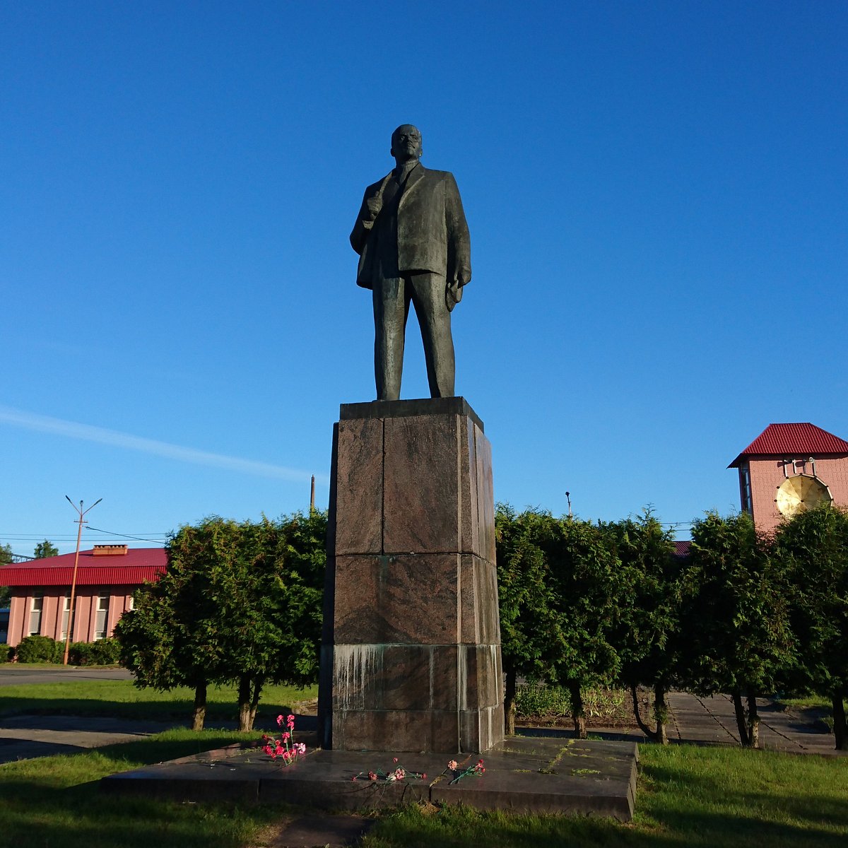 Памятник Ленину в Лодейном поле