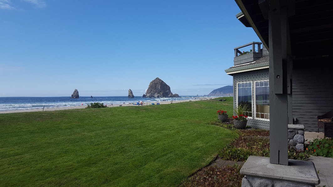 STEPHANIE INN - Updated 2022 Prices & Hotel Reviews (Cannon Beach, OR)