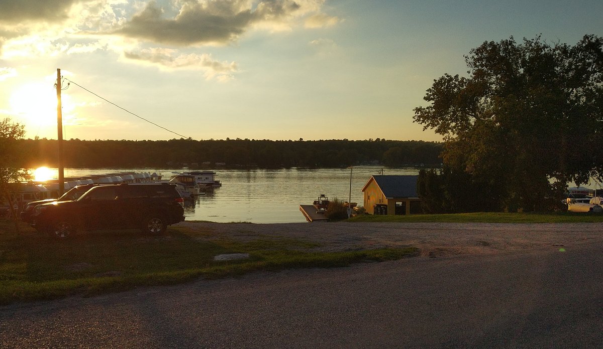 Kawartha Lakes Marina And Cottage Specialty Resort Reviews Bobcaygeon