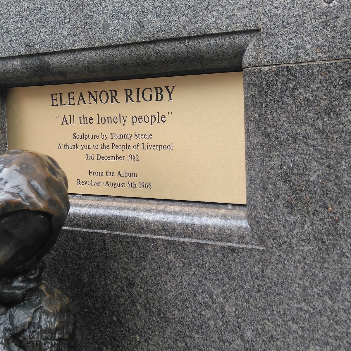 Eleanor rigby перевод