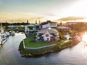 Sails Port Macquarie by Rydges in Port Macquarie, image may contain: Waterfront, Water, Harbor, Pier