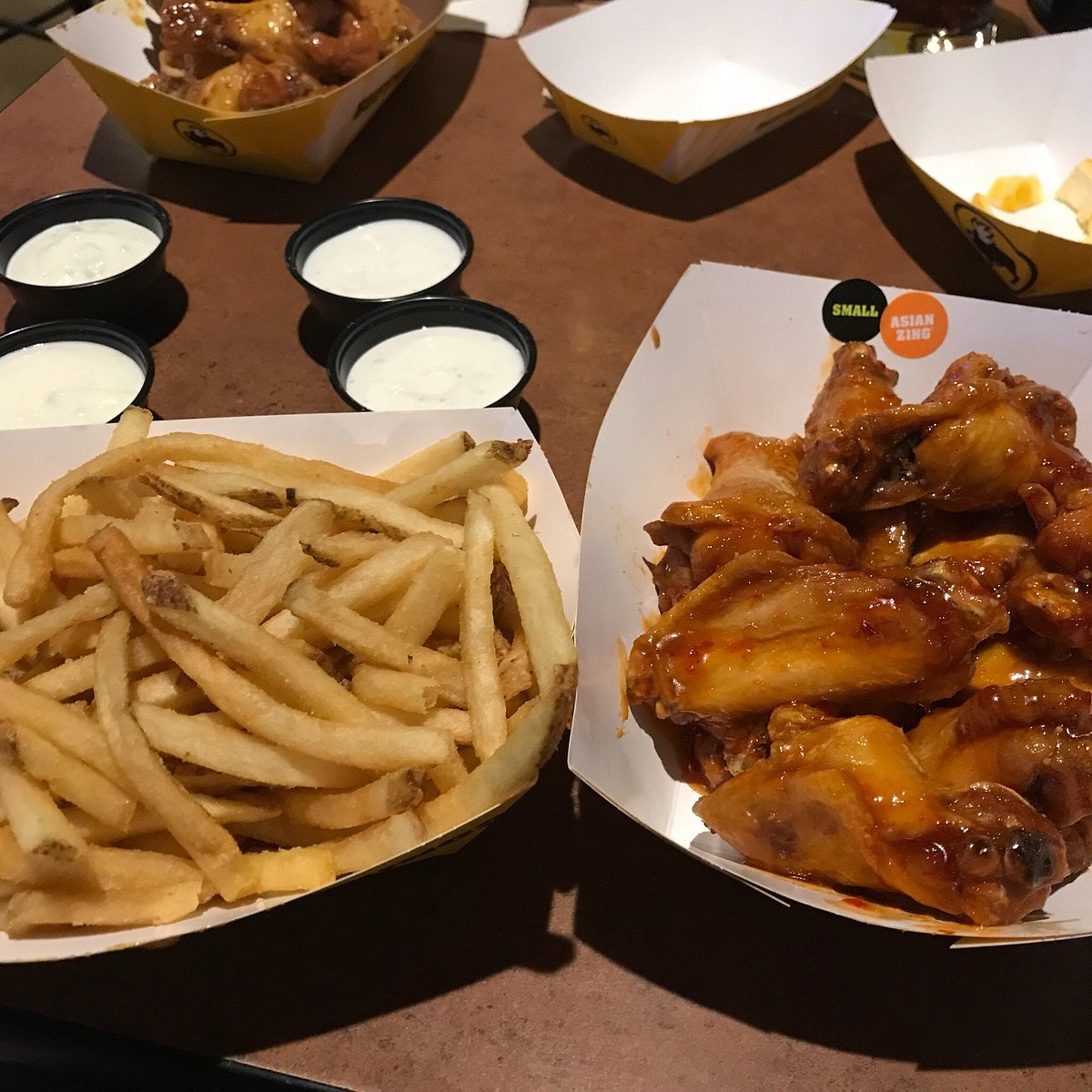 BUFFALO WILD WINGS, Peoria - Restaurant Reviews, Photos & Reservations -  Tripadvisor