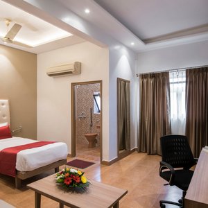 Premiere Room