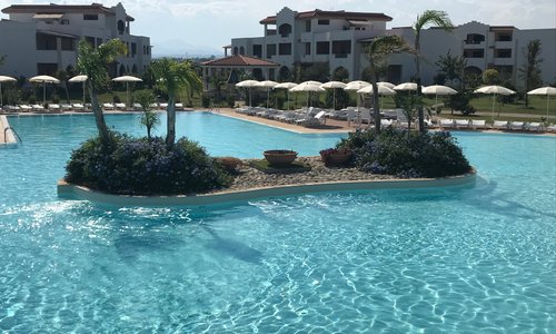 Isolotto in piscina