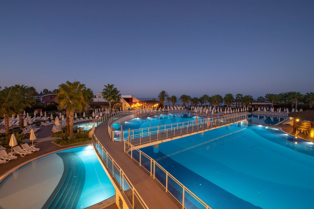 Kirman Sidera Luxury & Spa Pool Pictures & Reviews - Tripadvisor