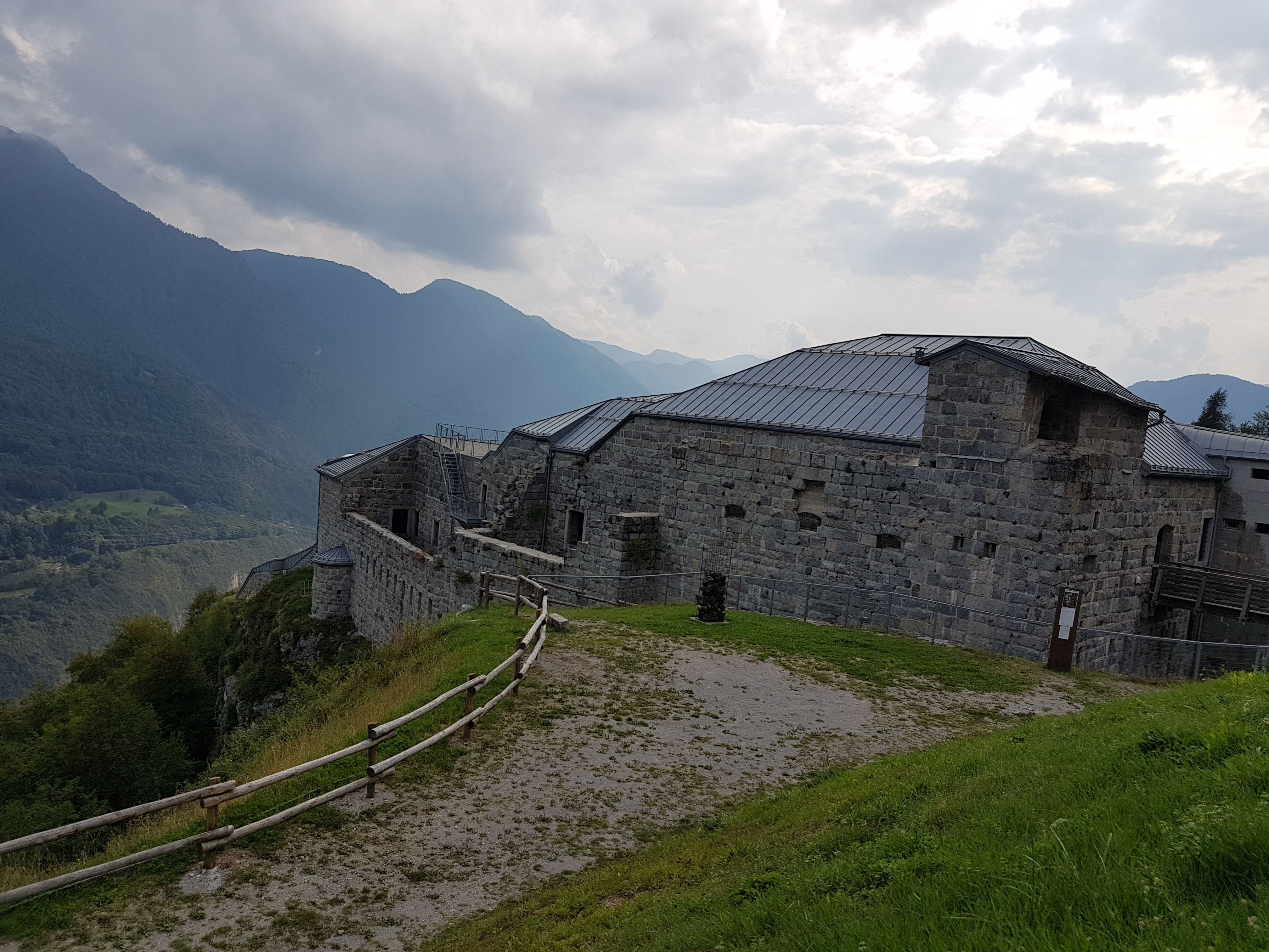 Turismo En Castel Condino: Que Visitar En Castel Condino, Italia 2024 ...