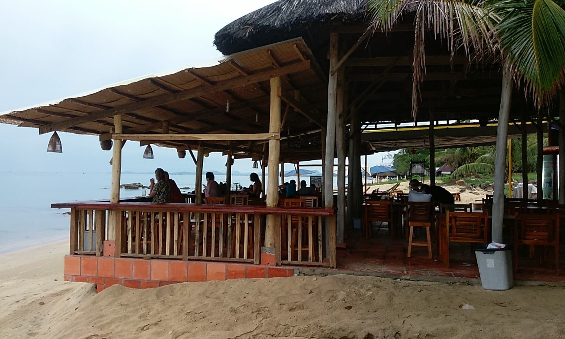 Free Beach Resort Phu Quoc by null