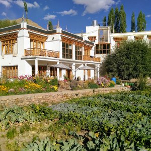 The facade of Ruthpa Guest House