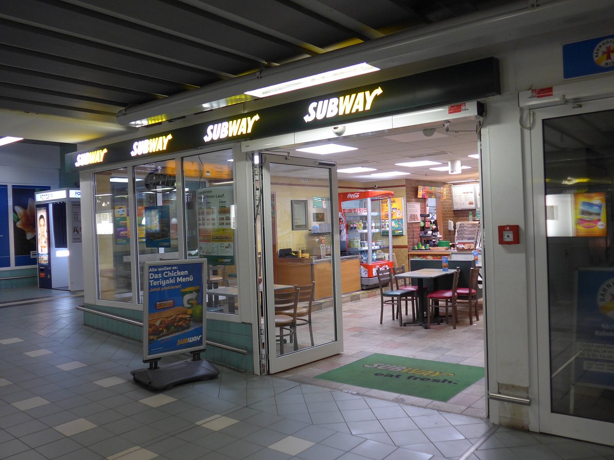 SUBWAY, Schwerin - Grunthalplatz 3-4 - Menu, Prices & Restaurant Reviews -  Tripadvisor