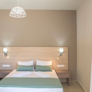 New Luxury Apartment- Bedroom