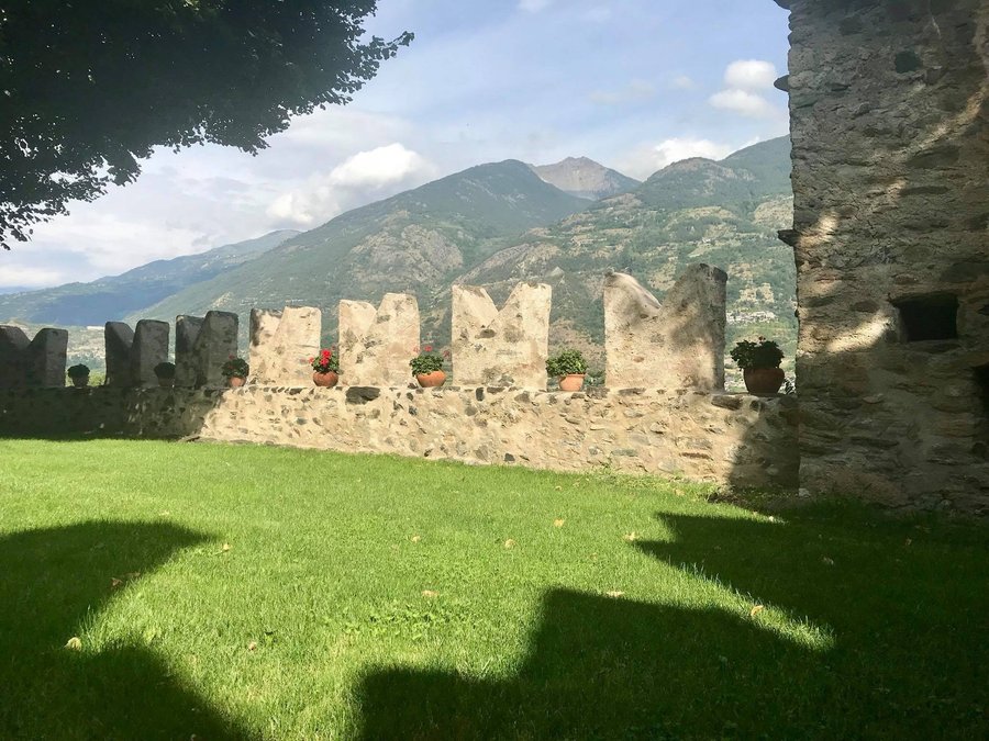 LA TOUR DE VILLA B&B (Aosta/Gressan): Prezzi 2021 e recensioni