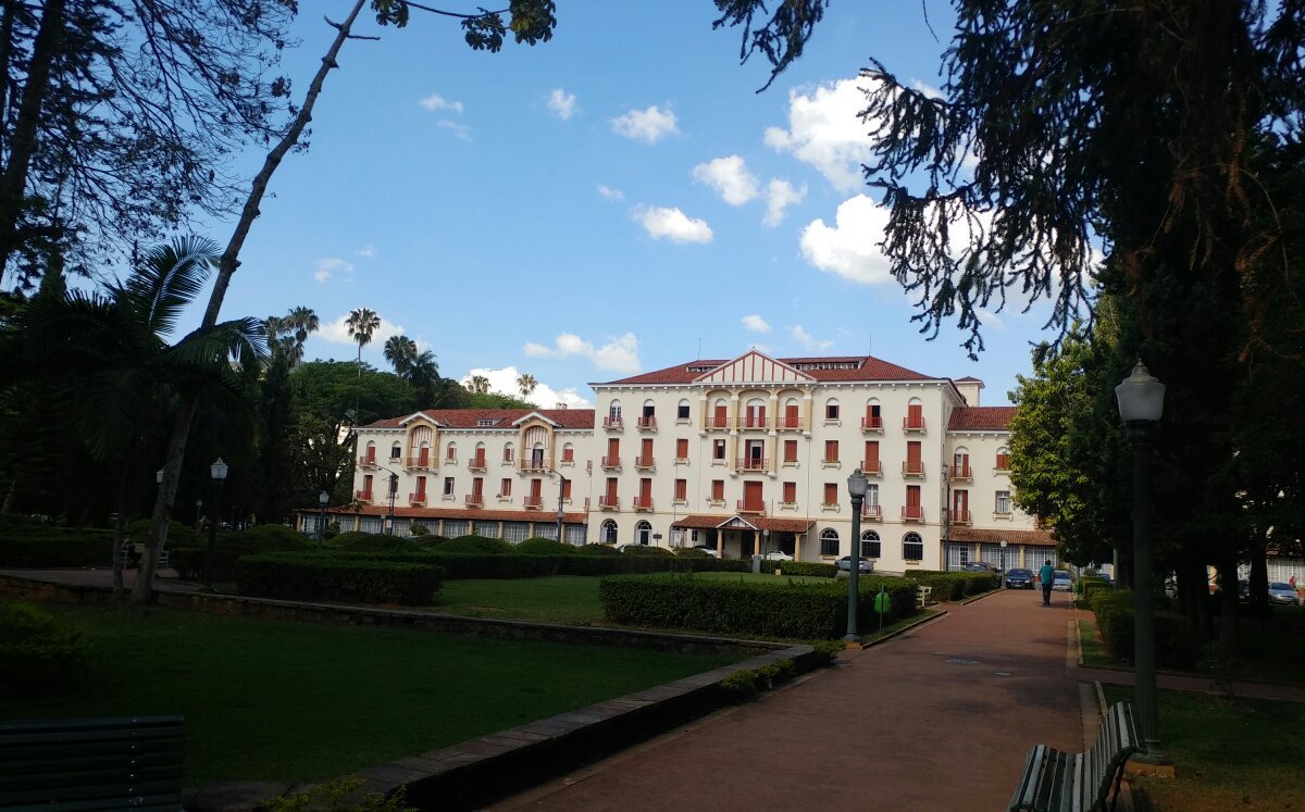 Grande xadrez. - Picture of Xadrez Gigante Recebe Melhorias, Pocos de  Caldas - Tripadvisor