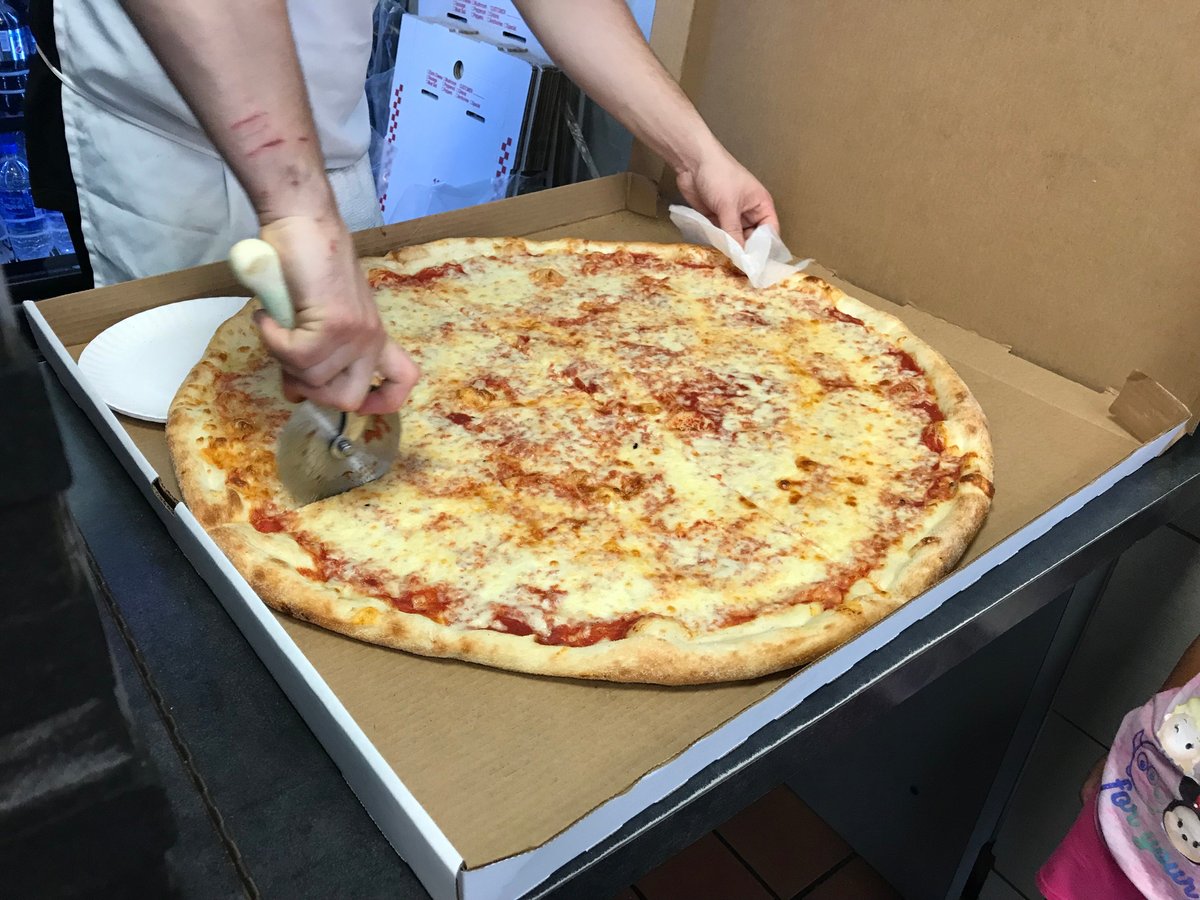 Lorenzo & Sons Pizza, Филадельфия - фото ресторана - Tripadvisor