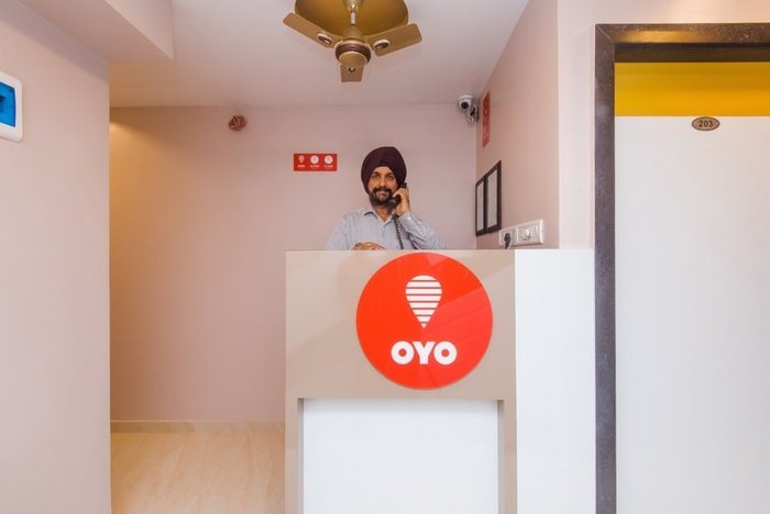 oyo hotel royal inn mumbai