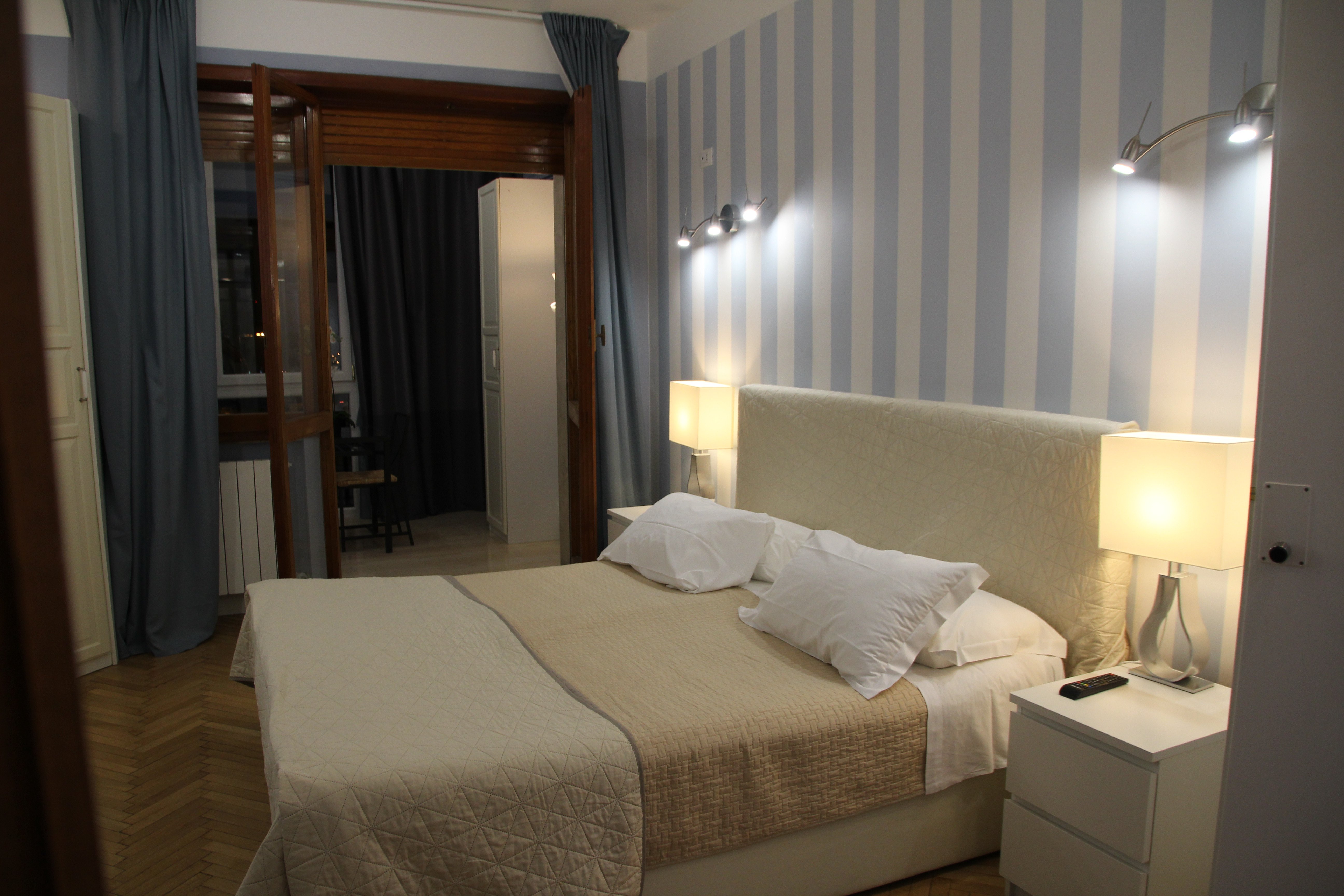 B&B Pescara Center Luxury Suite Rooms: Pictures & Reviews - Tripadvisor