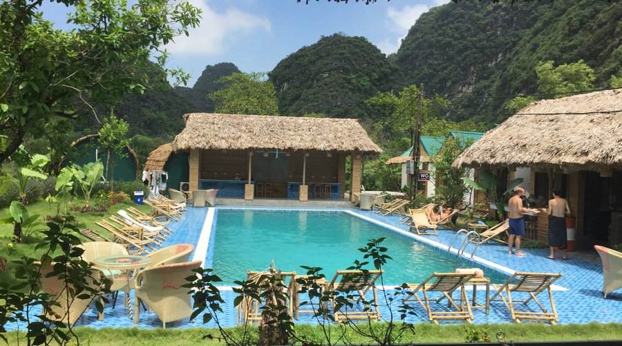 Swimming pool