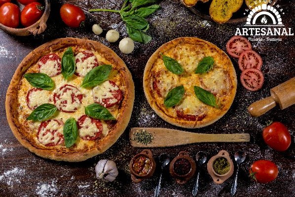 Las mejores pizzas y pastas frescas de la ciudad. Todo preparado artesanalmente.