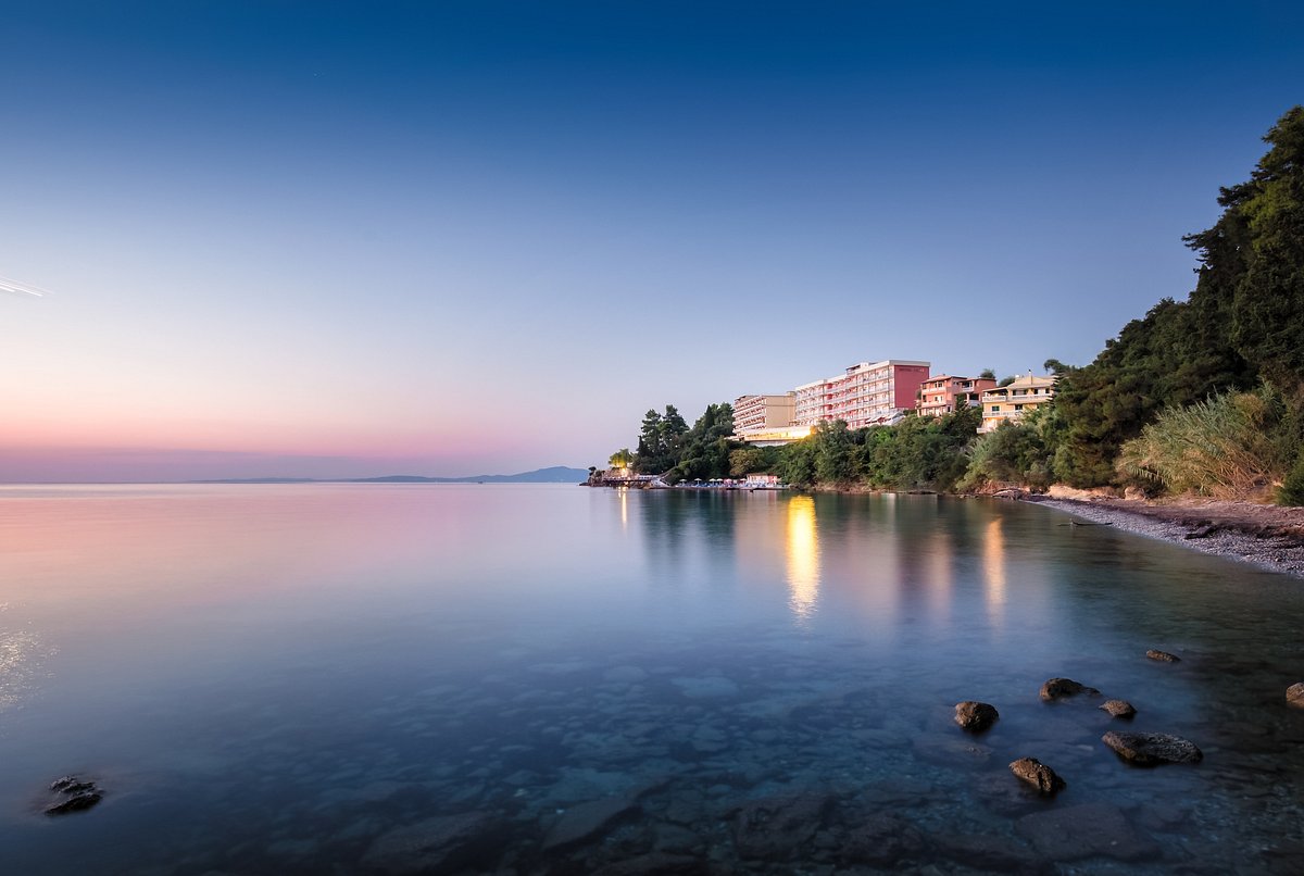 Oasis Hotel, khách sạn tại Agios Gordios