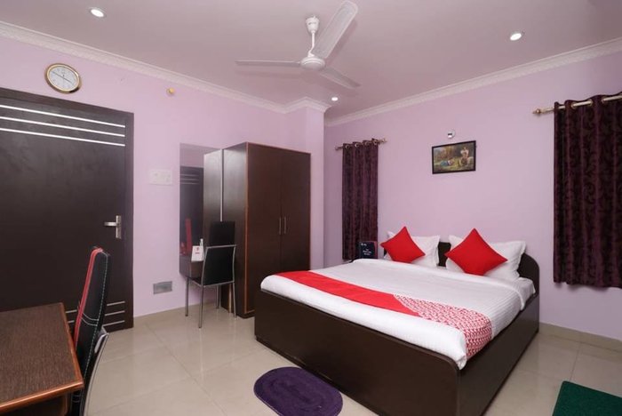 OYO 11703 HEMLATA LODGE - Hotel Reviews (Guwahati, India)