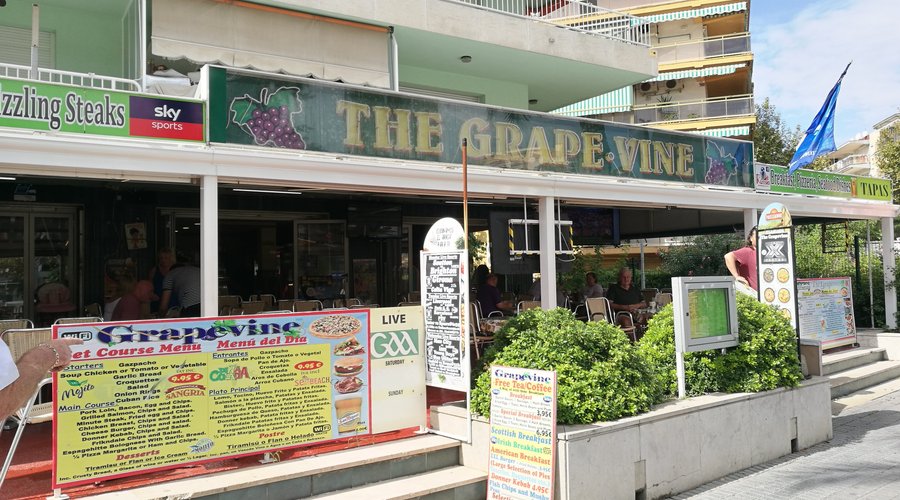 restaurant area