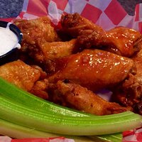 buffalo garlic wings