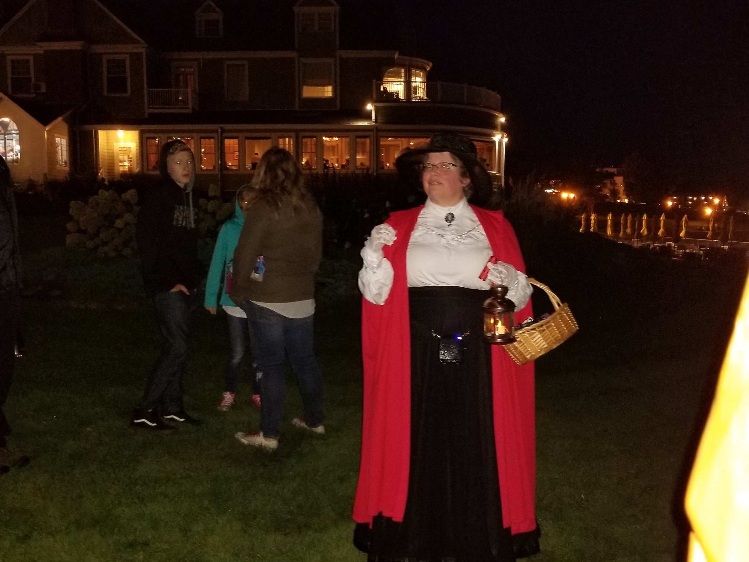 red cloak tours damariscotta maine