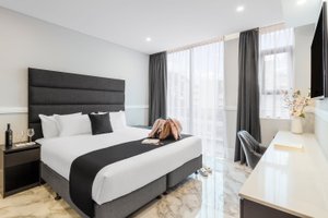 Room & Suite