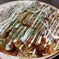 いなり食堂の尾道流のお好み焼き